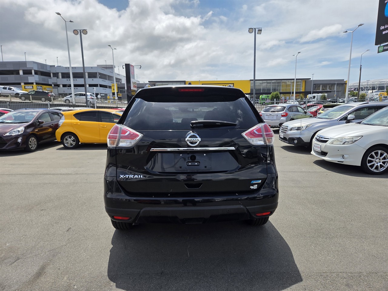 2014 Nissan X-TRAIL