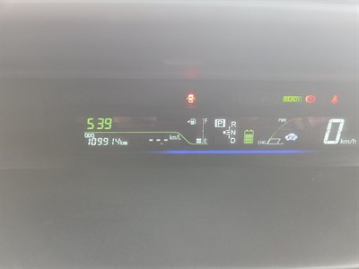2013 Toyota Prius - Thumbnail