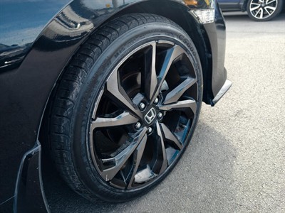2019 Honda CIVIC - Thumbnail