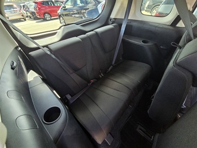 2017 Mazda Premacy - Thumbnail