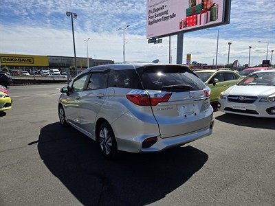 2016 Honda Fit - Thumbnail