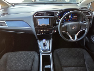2016 Honda Fit - Thumbnail