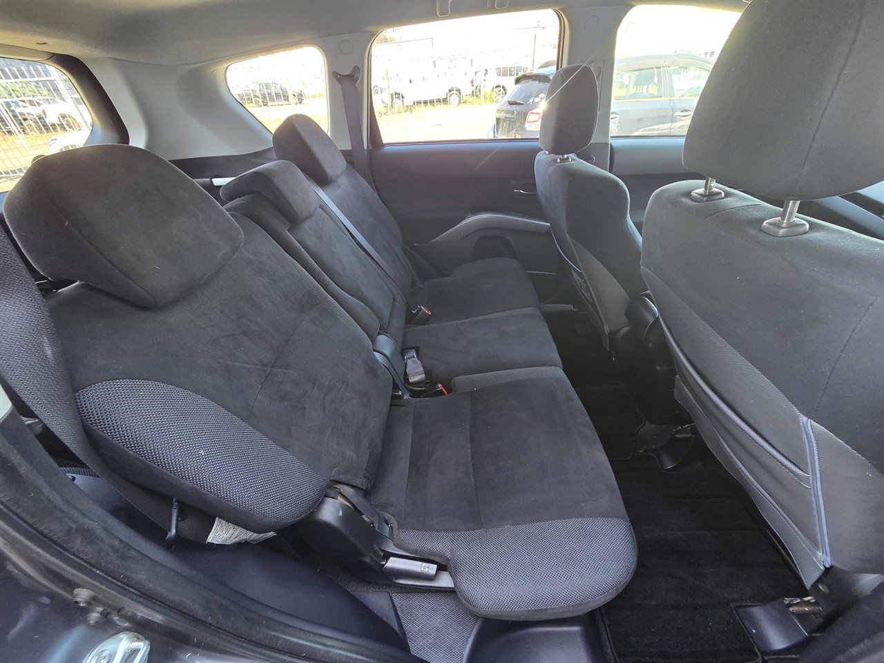 2006 Mitsubishi OUTLANDER