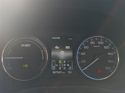 2014 Mitsubishi OUTLANDER - Thumbnail