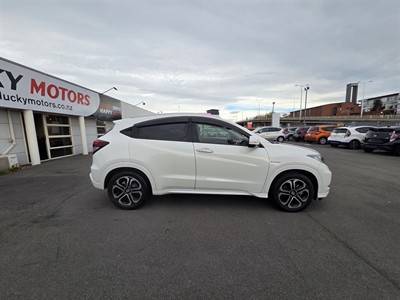 2015 Honda VEZEL - Thumbnail