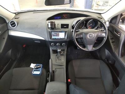 2012 Mazda AXELA - Thumbnail