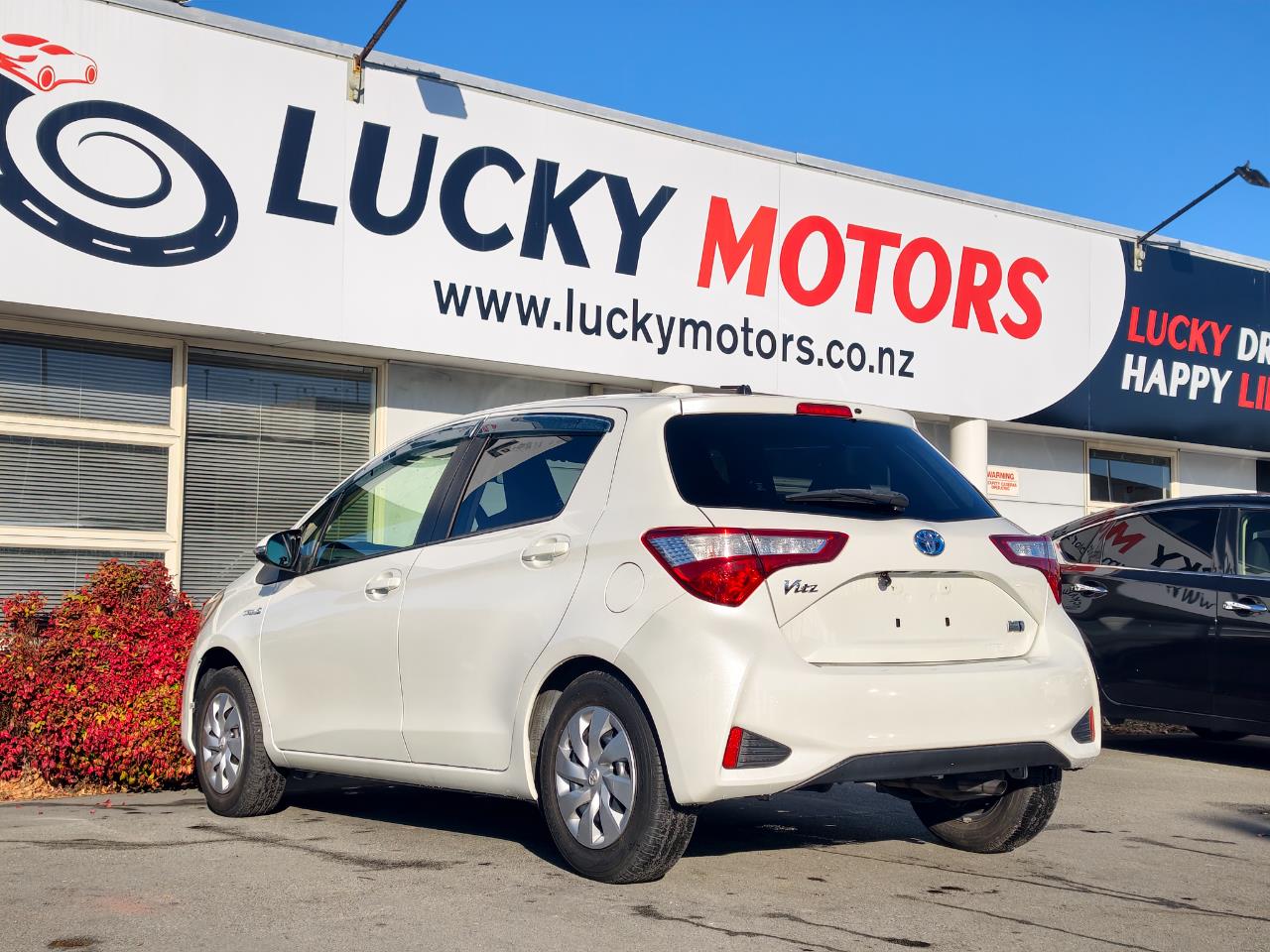 2017 Toyota Vitz