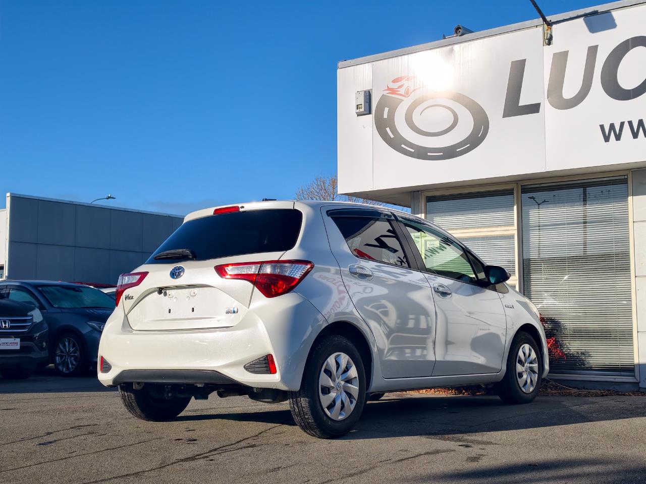 2017 Toyota Vitz