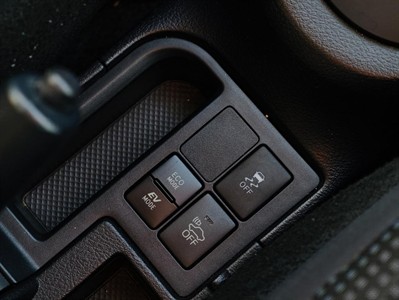 2017 Toyota Vitz - Thumbnail