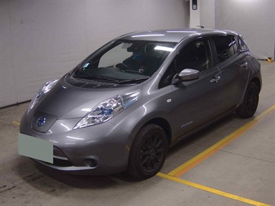 2016 Nissan LEAF - Thumbnail