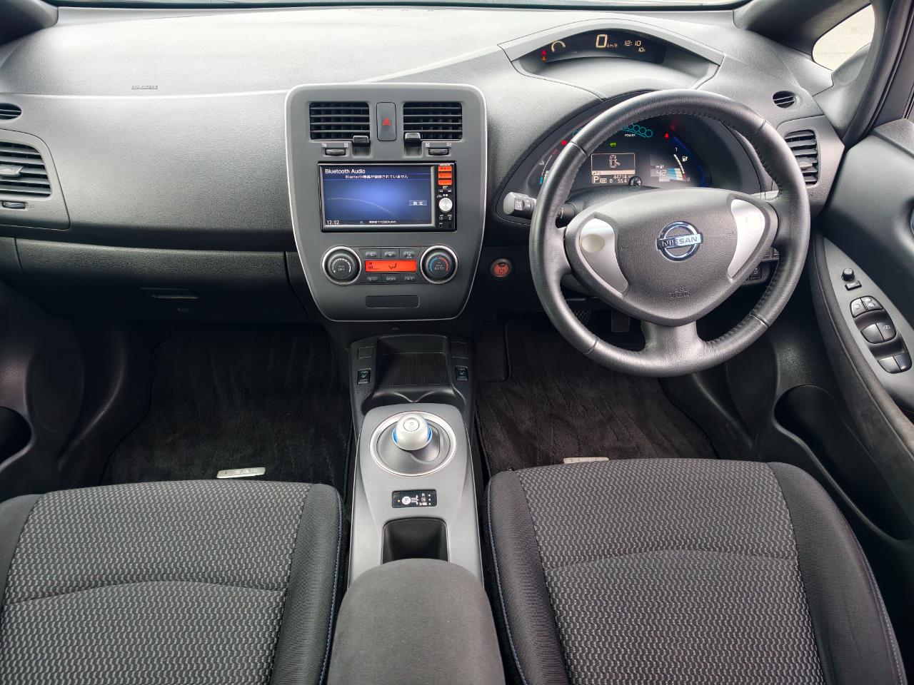 2016 Nissan LEAF