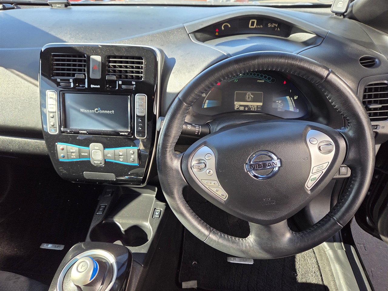 2016 Nissan LEAF