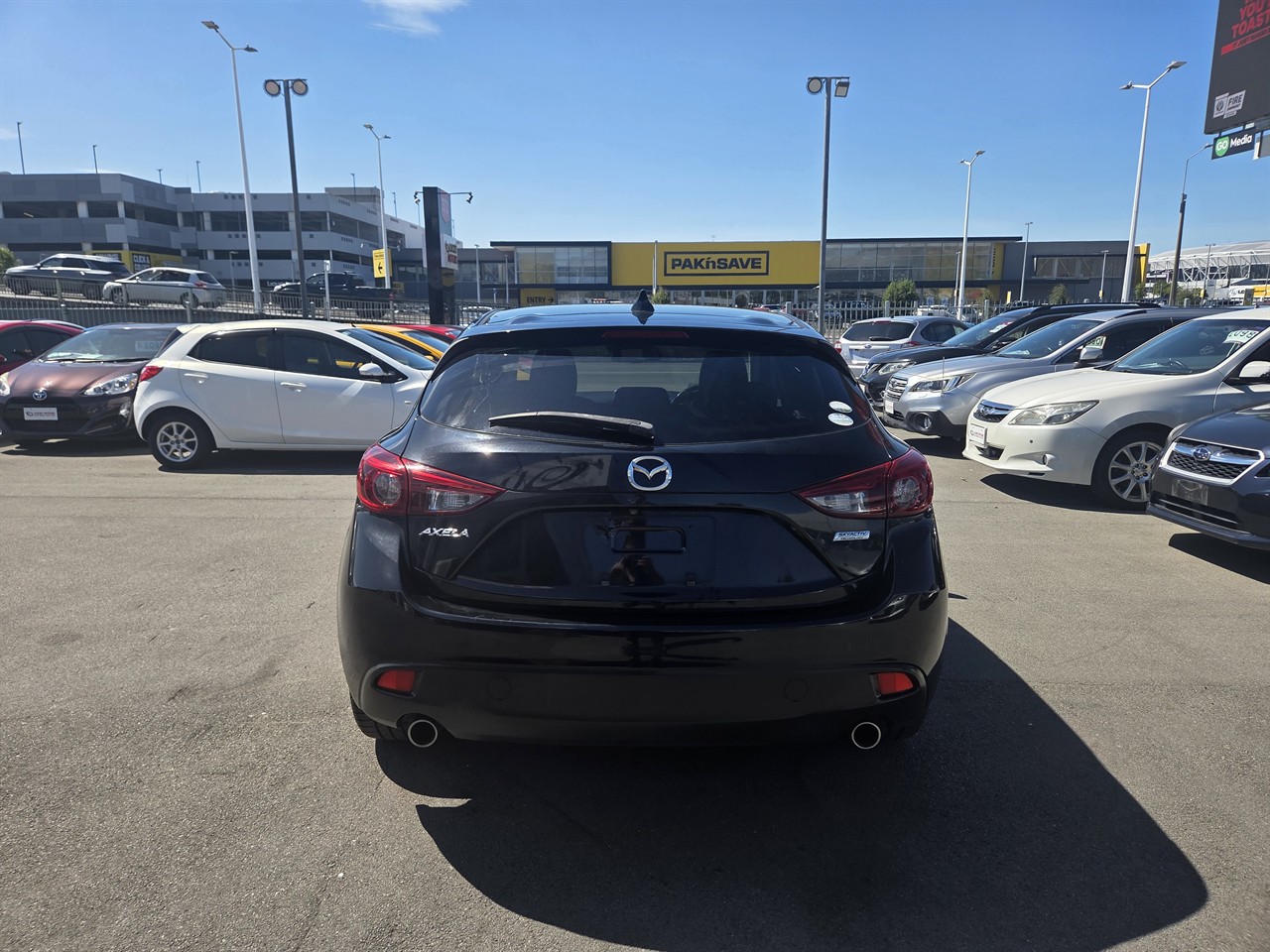 2015 Mazda AXELA