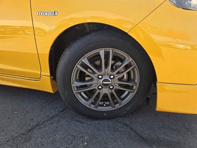 2012 Toyota Aqua - Thumbnail