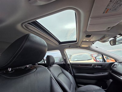 2015 Subaru OUTBACK - Thumbnail