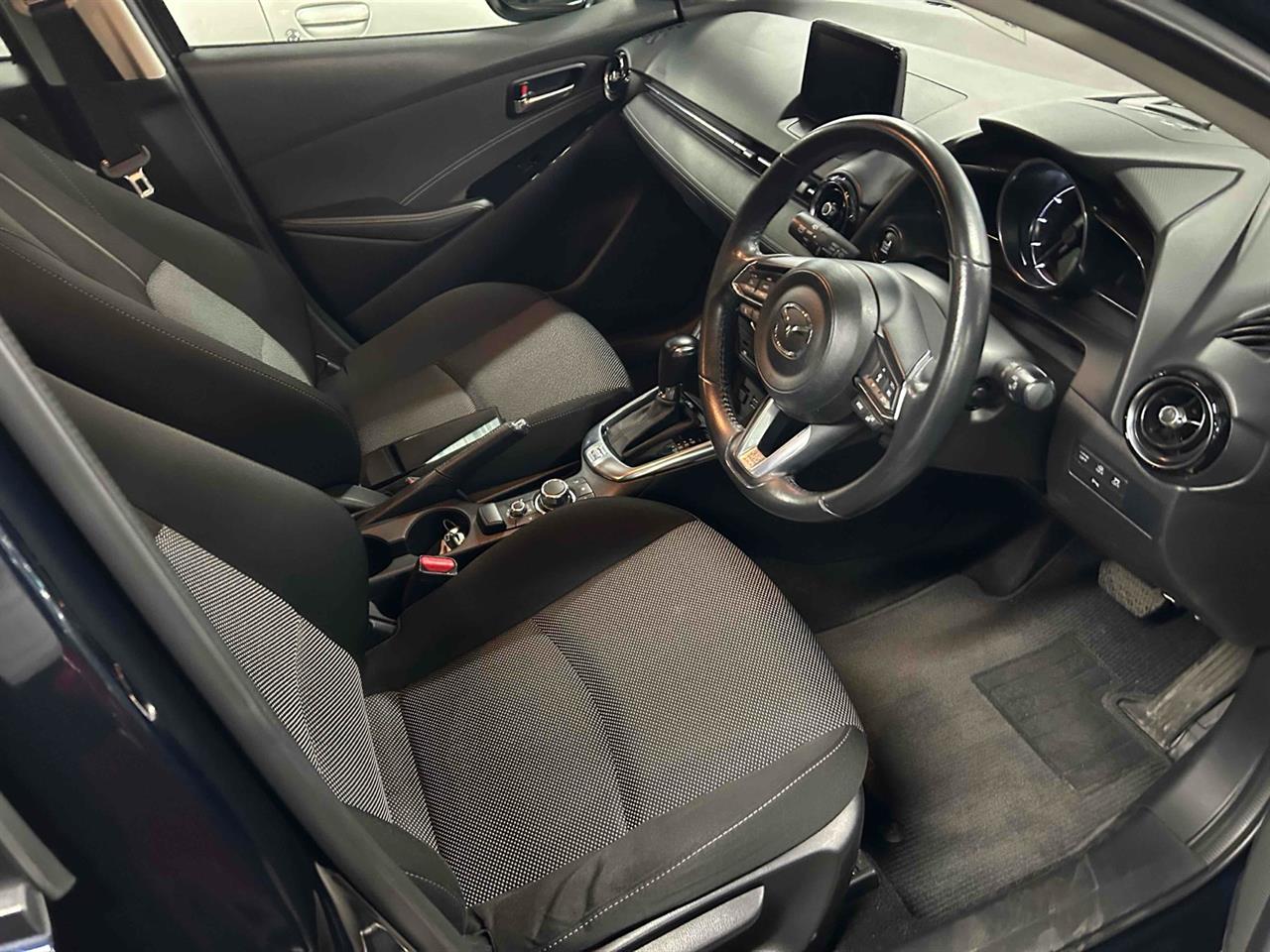 2016 Mazda Demio
