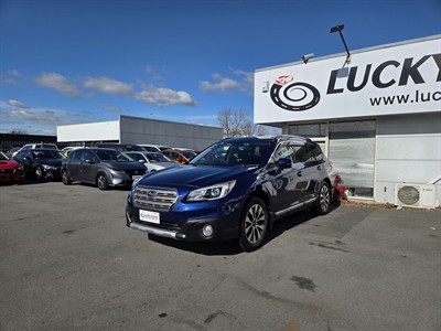 2015 Subaru OUTBACK - Thumbnail