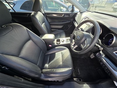 2015 Subaru OUTBACK - Thumbnail