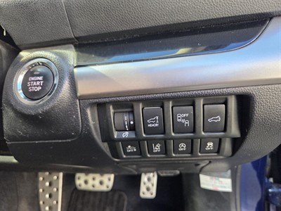 2015 Subaru OUTBACK - Thumbnail