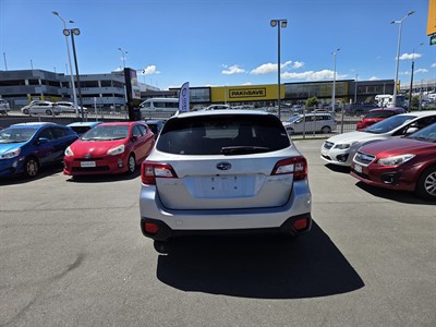 2015 Subaru OUTBACK - Thumbnail