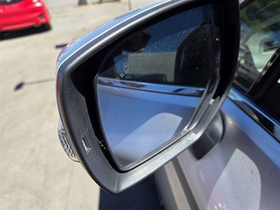 2015 Subaru OUTBACK - Thumbnail