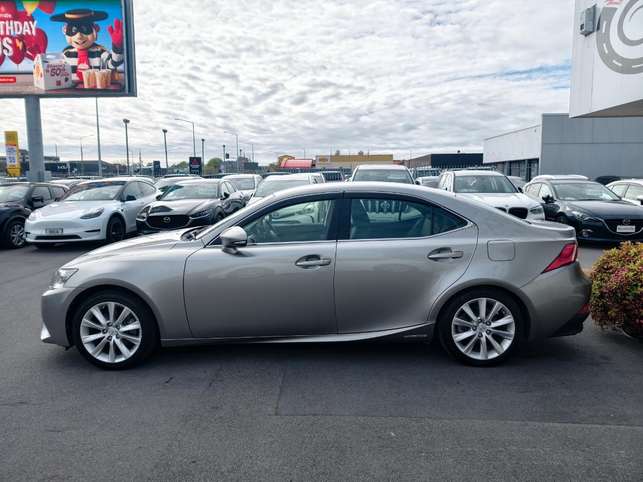 2014 Lexus IS300H