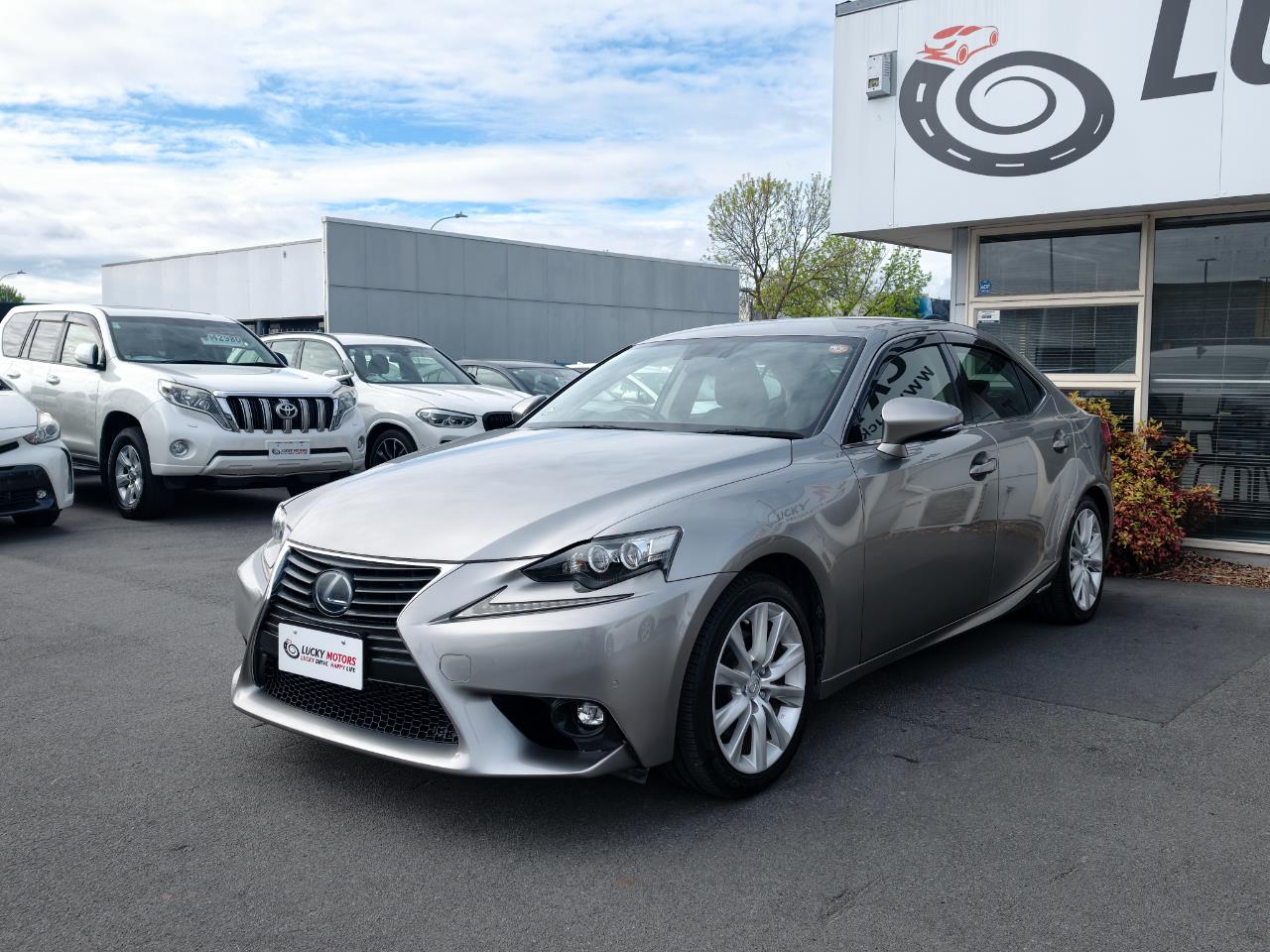 2014 Lexus IS300H