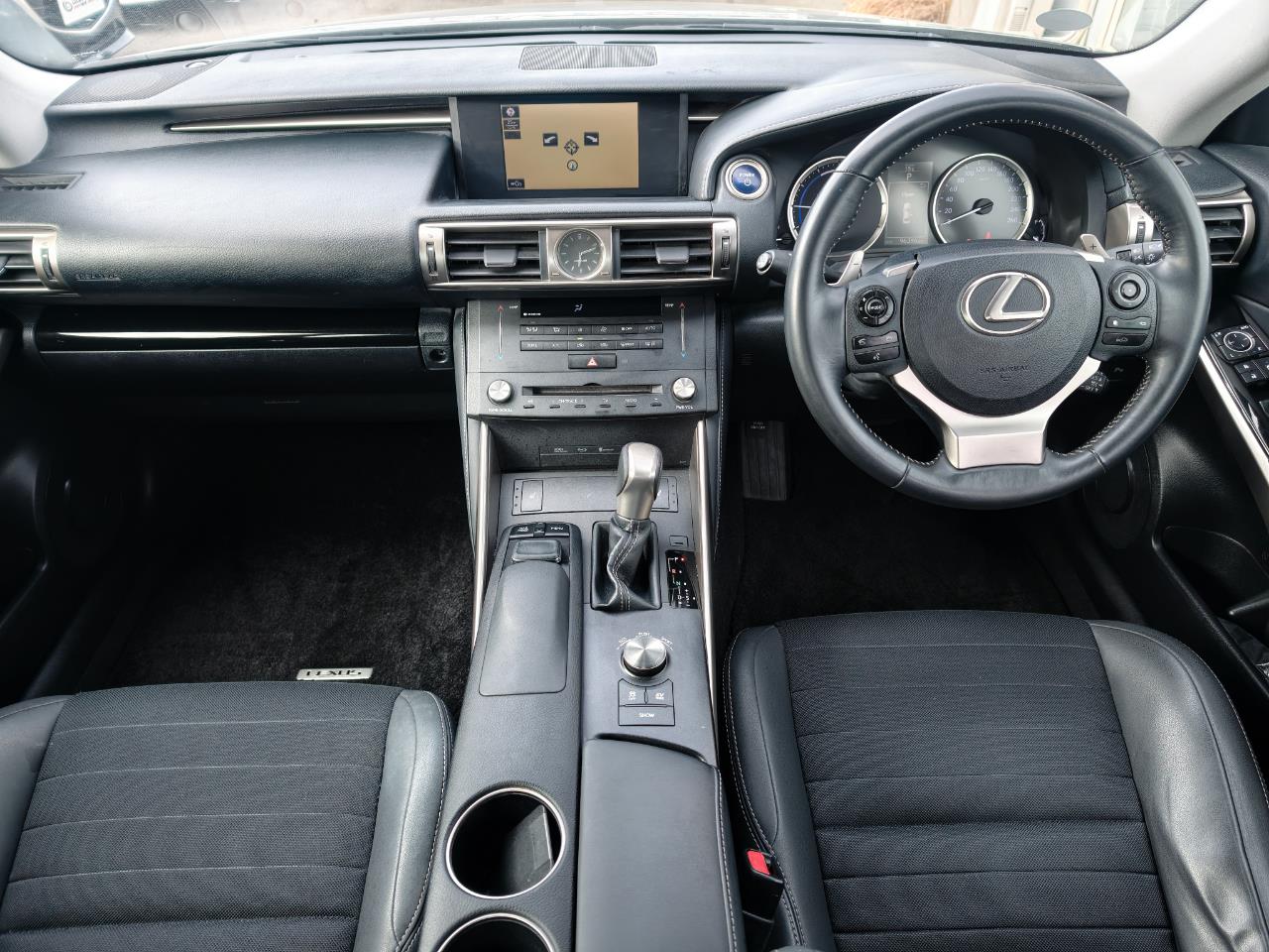 2014 Lexus IS300H