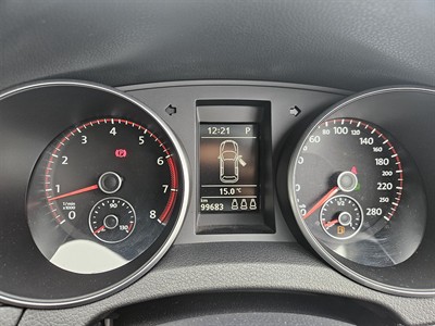 2012 Volkswagen Golf - Thumbnail