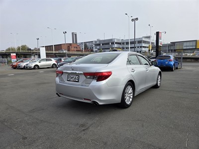 2014 Toyota Mark X - Thumbnail