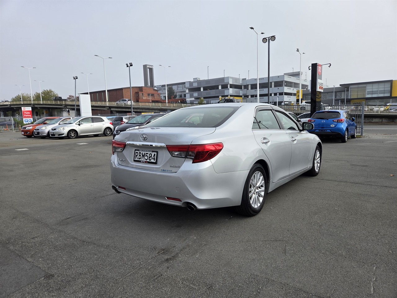 2014 Toyota Mark X