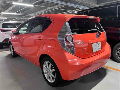 2012 Toyota Aqua - Thumbnail