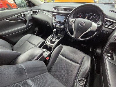 2017 Nissan X-TRAIL - Thumbnail