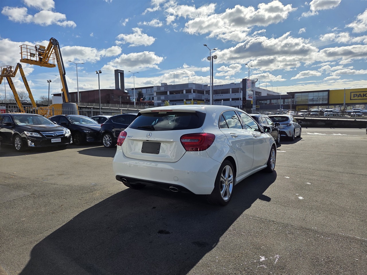 2014 Mercedes-Benz A180