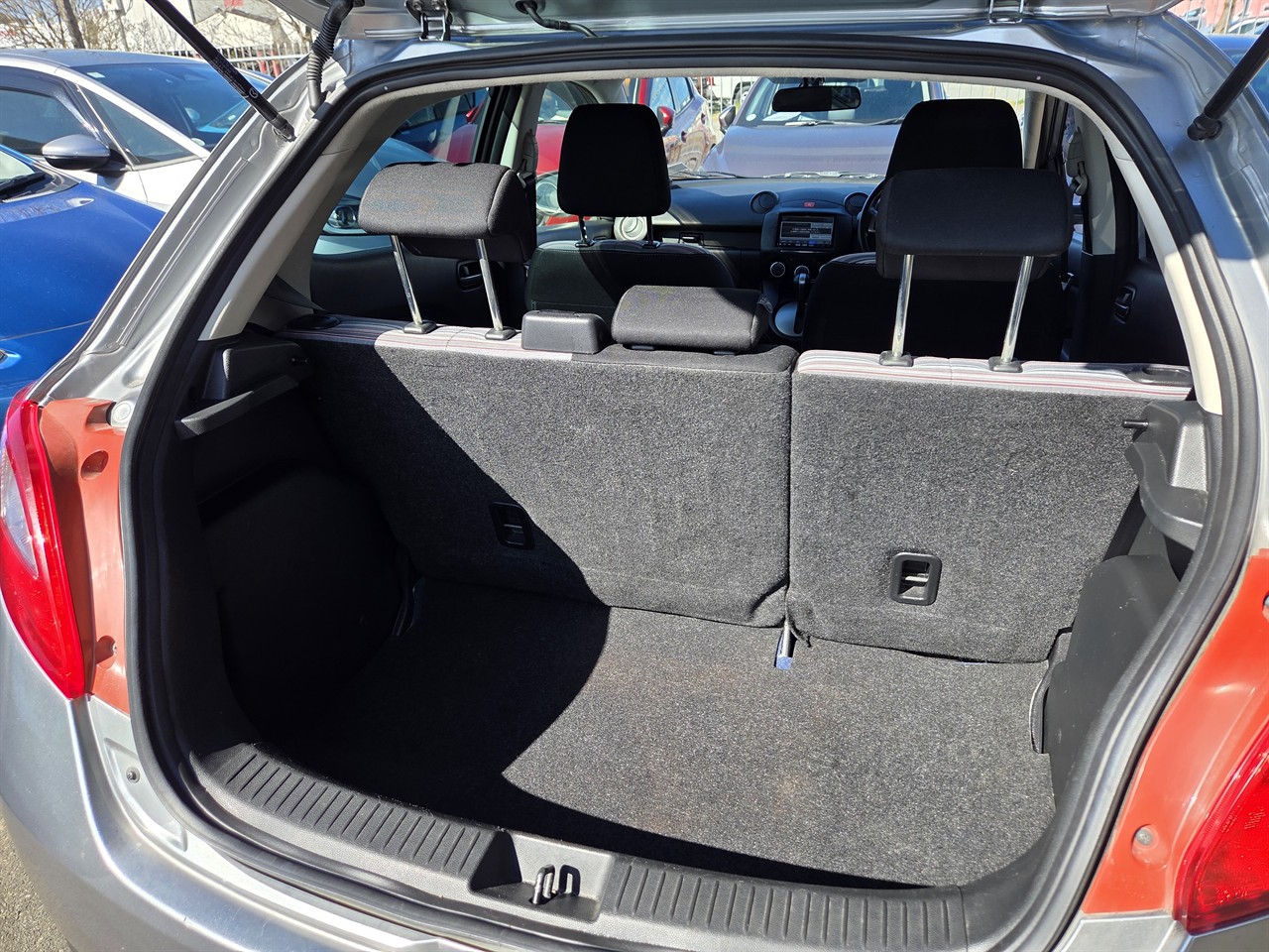 2012 Mazda Demio