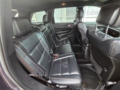 2016 Jeep Grand Cherokee - Thumbnail