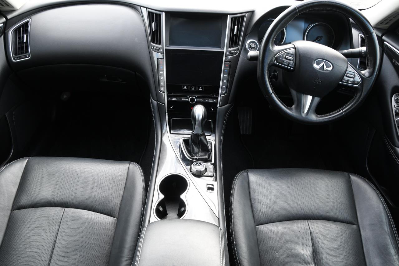 2015 Nissan SKYLINE