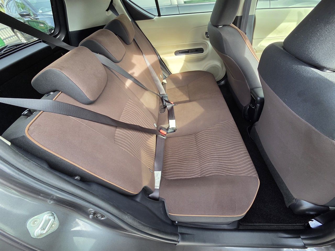 2012 Toyota Aqua