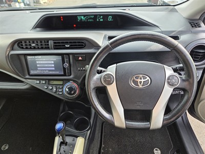2012 Toyota Aqua - Thumbnail