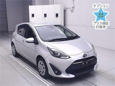 2018 Toyota Aqua - Thumbnail