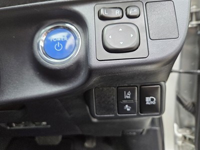 2018 Toyota Aqua - Thumbnail