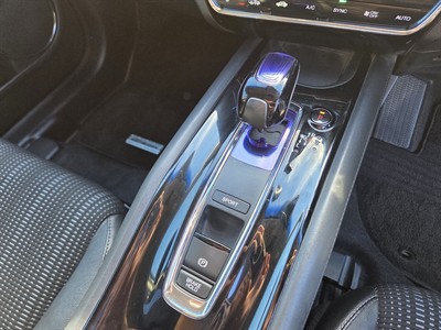 2015 Honda VEZEL - Thumbnail