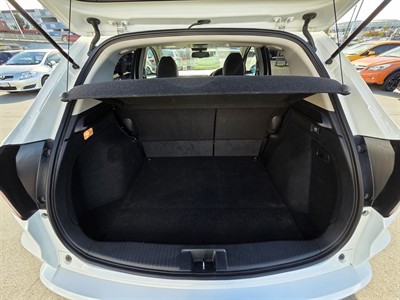 2015 Honda VEZEL - Thumbnail