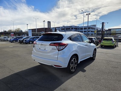 2015 Honda VEZEL - Thumbnail