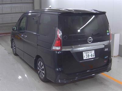2016 Nissan Serena - Thumbnail