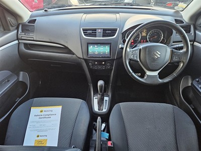 2013 Suzuki SWIFT - Thumbnail