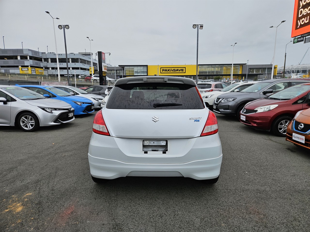 2013 Suzuki SWIFT