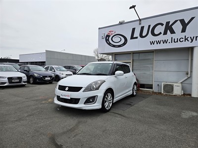 2013 Suzuki SWIFT - Thumbnail