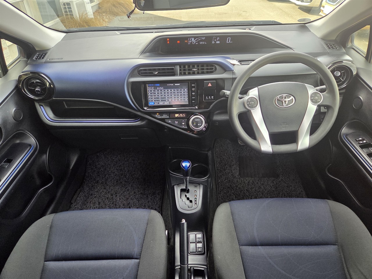 2015 Toyota Aqua