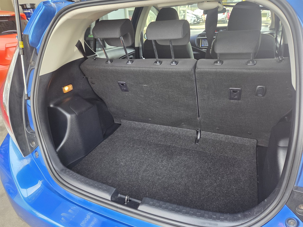 2015 Toyota Aqua
